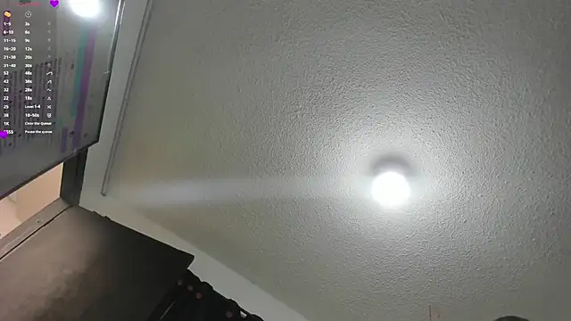 Hanna wish online show from 11-29-25, 01:03