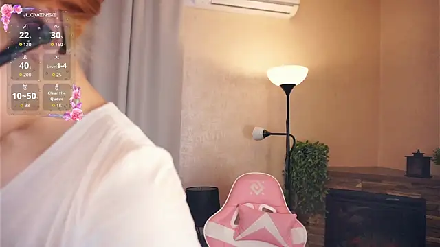 VerniceEngelking online show from 10-31-25, 06:03