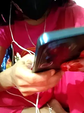 maya-Couple19 online show from 11-05-25, 07:47