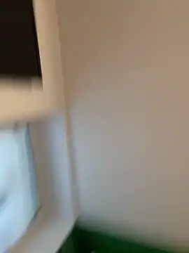 Snapshot of amo660 chatting on 09-25-25, 09:24 amo660 online show from 09-25-25, 09:24