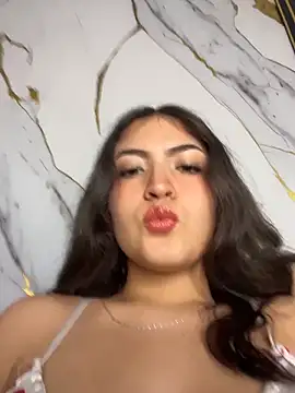 Snapshot of Gaby-Herrera chatting on 11-29-25, 08:23 Gaby-Herrera online show from 11-29-25, 08:23