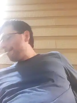 Gearsuit online show from 09-23-25, 02:14