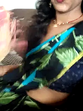 AnanyaKapoor89 online show from 09-13-25, 06:35