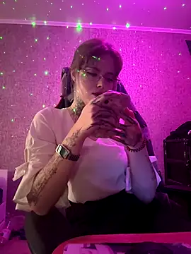 n1ghtcloud online show from 09-22-25, 10:28