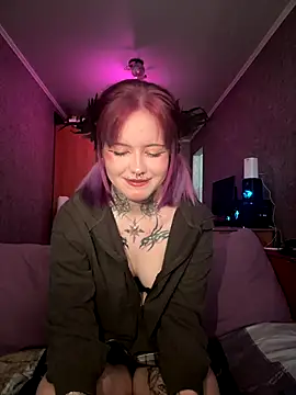 n1ghtcloud online show from 10-10-25, 06:01