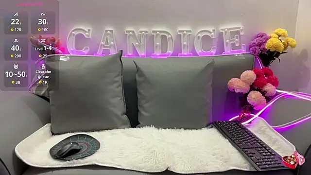 candiceempire online show from 10-29-25, 01:19