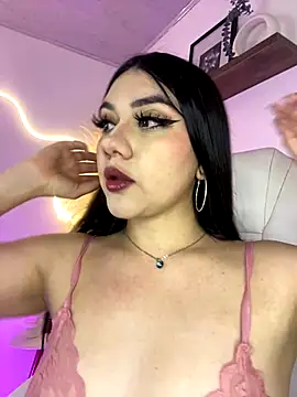 Zoe Serrat online show from 09-17-25, 12:40