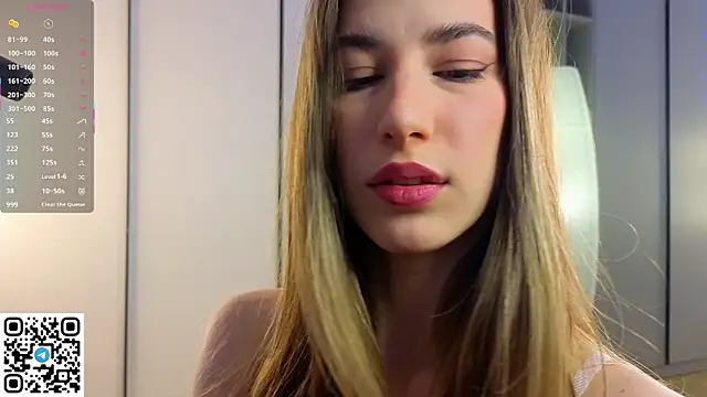 Quinavelle online show from 02-06-26, 06:07