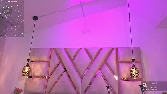 emily roousee online show from 10-02-25, 05:14