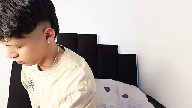 alexmark  online show from 09-25-25, 07:28