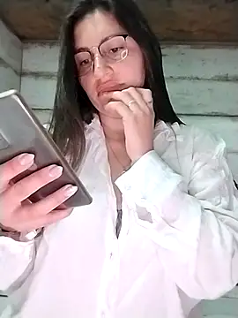 LolatuMiel online show from 01-14-26, 08:31