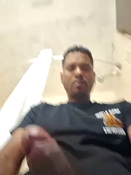 Danypeluche online show from 10-04-25, 04:21