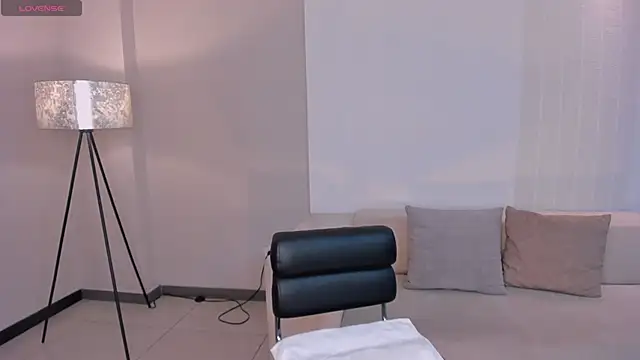 BonnyRose online show from 10-08-25, 07:22