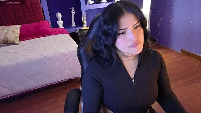 sari belle online show from 11-25-25, 08:42