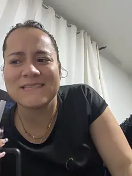 Snapshot of Leonis_0 chatting on 10-16-25, 03:29 Leonis 0 online show from 10-16-25, 03:29