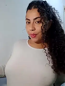 Snapshot of A_maddy chatting on 11-07-25, 07:47 A maddy online show from 11-07-25, 07:47