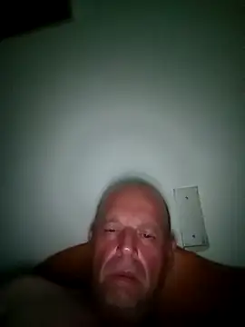 Snapshot of ulisestele chatting on 10-18-25, 04:52 ulisestele online show from 10-18-25, 04:52