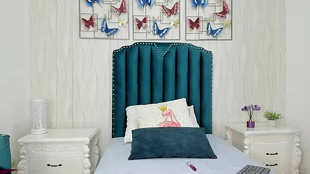 Alison Carde05 online show from 12-01-25, 07:41