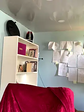 Canneela online show from 09-26-25, 03:38