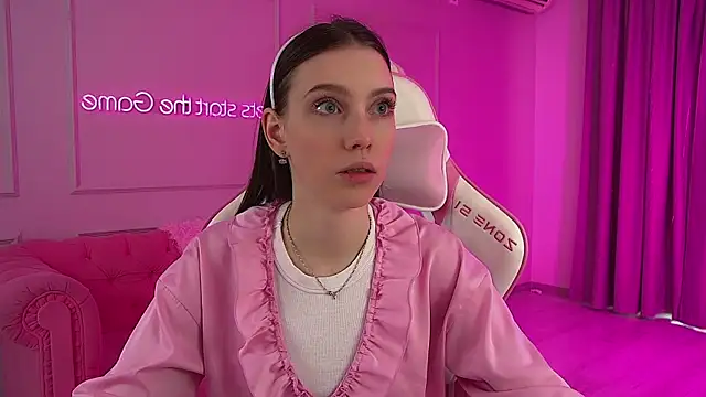 VeronicaVances online show from 02-10-26, 08:40