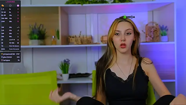 Snapshot of luna_tin chatting on 09-12-25, 03:12 luna tin online show from 09-12-25, 03:12