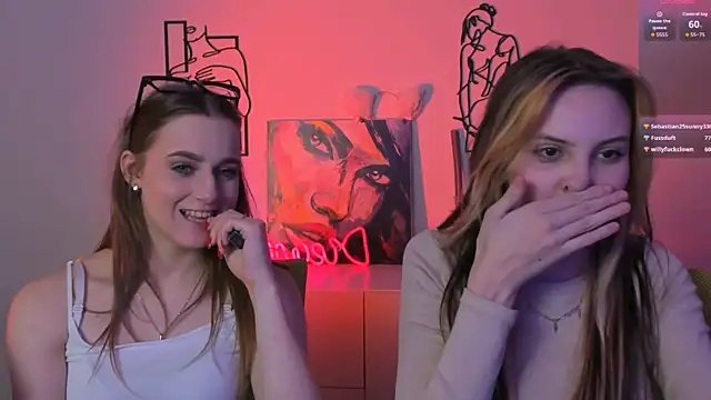 Snapshot of luna_tin chatting on 10-13-25, 11:38 luna tin online show from 10-13-25, 11:38