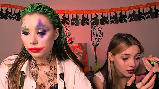 Snapshot of luna_tin chatting on 10-29-25, 08:21 luna tin online show from 10-29-25, 08:21