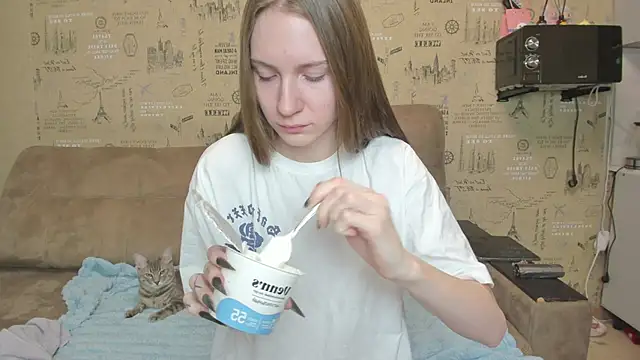 Kelly Gerzikaa online show from 11-15-25, 01:14