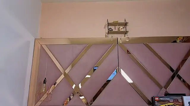 Sophia moo  online show from 10-21-25, 05:19