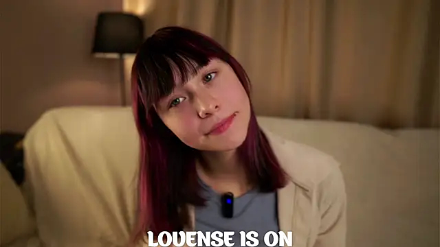 Snapshot of BritniBers chatting on 10-17-25, 10:40 BritniBers online show from 10-17-25, 10:40