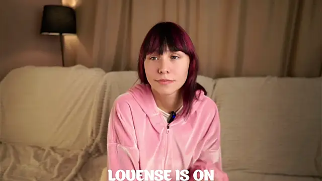 Snapshot of BritniBers chatting on 10-18-25, 11:11 BritniBers online show from 10-18-25, 11:11