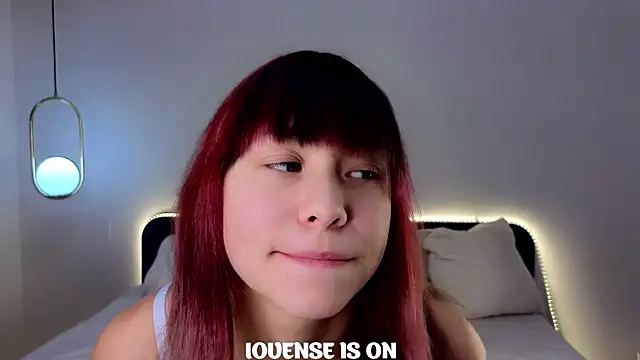 Snapshot of BritniBers chatting on 10-25-25, 10:34 BritniBers online show from 10-25-25, 10:34