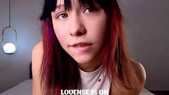 Snapshot of BritniBers chatting on 10-26-25, 01:28 BritniBers online show from 10-26-25, 01:28