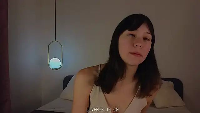 Snapshot of BritniBers chatting on 11-24-25, 02:00 BritniBers online show from 11-24-25, 02:00