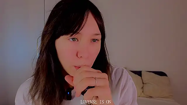 Snapshot of BritniBers chatting on 11-27-25, 01:29 BritniBers online show from 11-27-25, 01:29