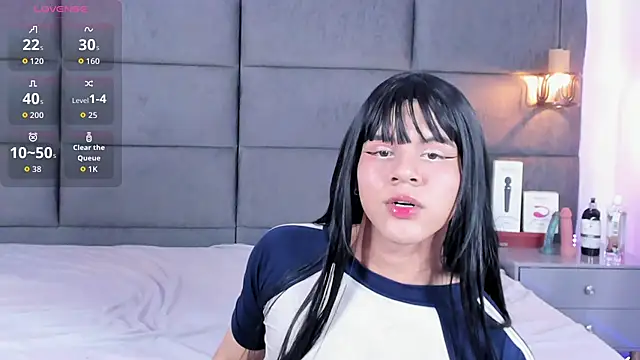 Slenna Moon online show from 09-09-25, 02:44