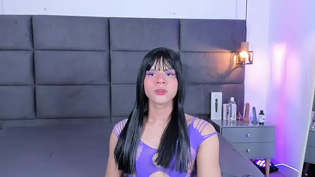 Slenna Moon online show from 11-16-25, 03:01