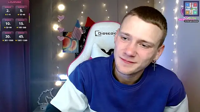 Xavier Night81 online show from 10-05-25, 08:12