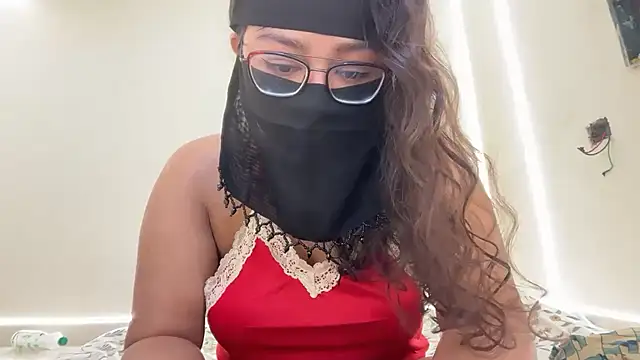 Snapshot of Drizzling_Intimecy chatting on 11-16-25, 08:20 Drizzling Intimecy online show from 11-16-25, 08:20