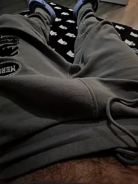 Naughty-Jordyns-Dick online show from 11-10-25, 01:26