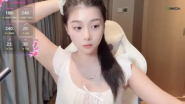 Makinghappymyself  online show from 11-17-25, 12:33