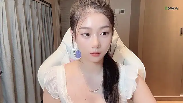 Makinghappymyself  online show from 11-18-25, 12:38