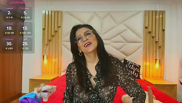 allie pearl online show from 10-07-25, 12:02