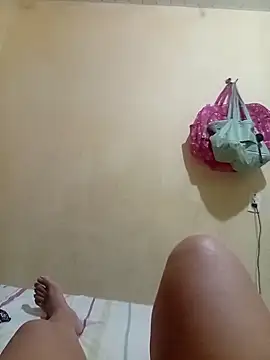 Snapshot of Ravena2290 chatting on 11-20-25, 03:18 Ravena2290 online show from 11-20-25, 03:18