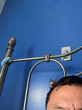 Snapshot of stevo170t chatting on 09-16-25, 03:46 stevo170t online show from 09-16-25, 03:46