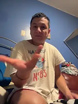 Snapshot of stevo170t chatting on 11-27-25, 11:23 stevo170t online show from 11-27-25, 11:23