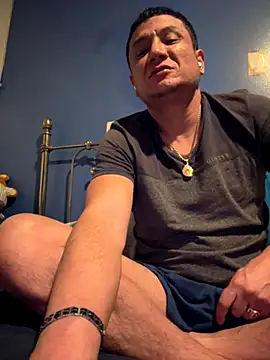 Snapshot of stevo170t chatting on 12-01-25, 04:39 stevo170t online show from 12-01-25, 04:39