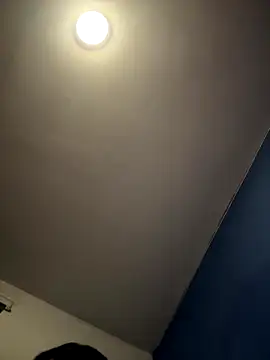 Snapshot of stevo170t chatting on 12-03-25, 04:09 stevo170t online show from 12-03-25, 04:09