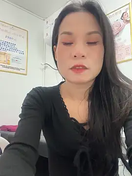 Baby-mmm online show from 11-30-25, 03:54