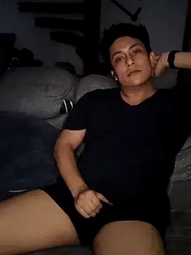 Snapshot of juan_penetreitor chatting on 09-13-25, 04:23 juan penetreitor online show from 09-13-25, 04:23